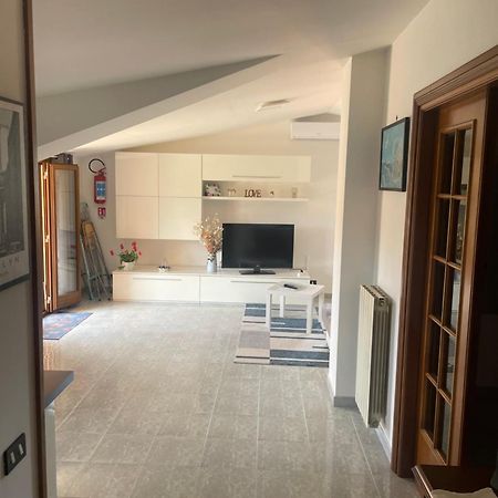 Casamarty Lägenhet San Cesareo Exteriör bild